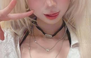 走进Poppa Chan的写真世界，发现那些美好祝福的秘密，惠惠